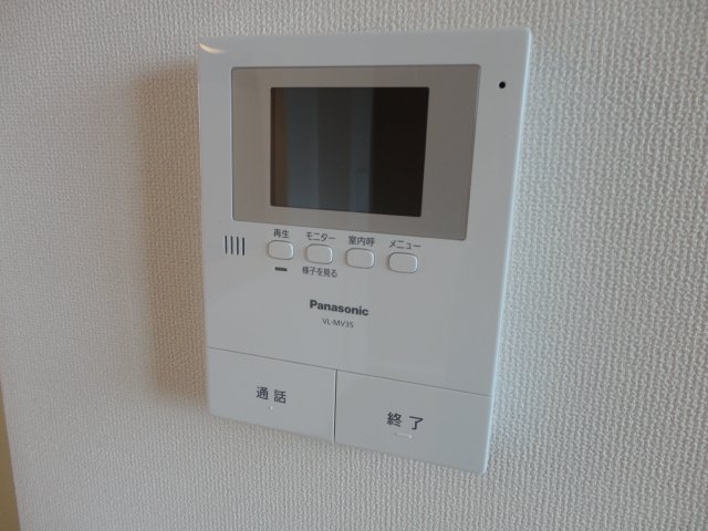 メゾン　グレイス カメラ付インターホン