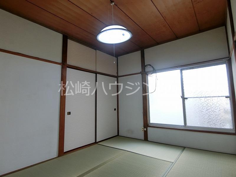 芹川荘 リビング