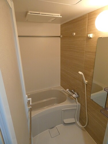 ｐａｔｉｏ阿佐ヶ谷 浴室　※2022年10月撮影