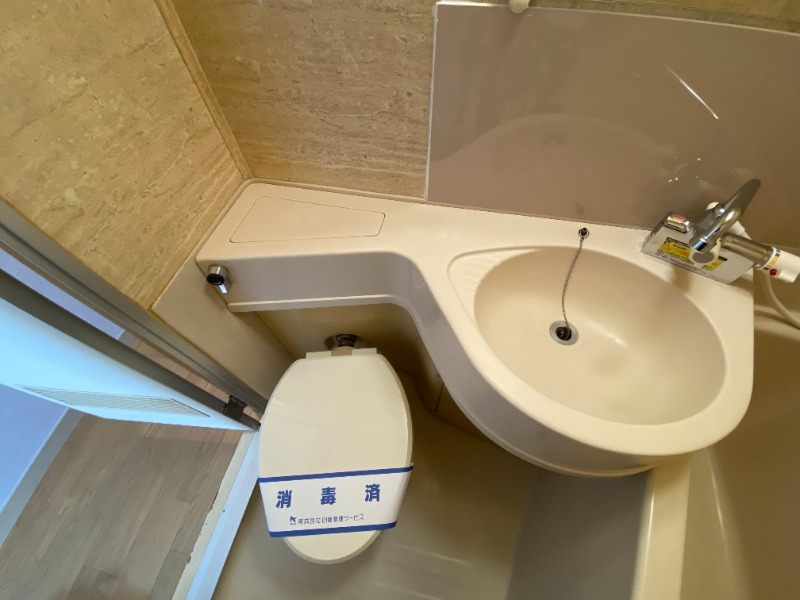 ライオンズマンション横浜駅東3階 同建物別部屋の参考画像