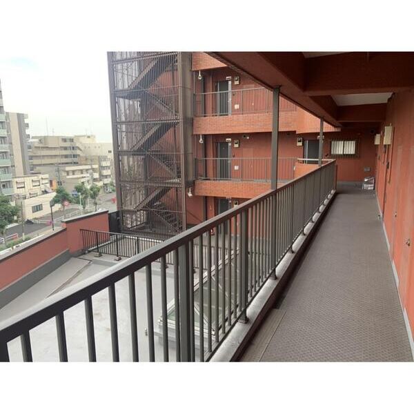 ウイングピア美園306号室 外観