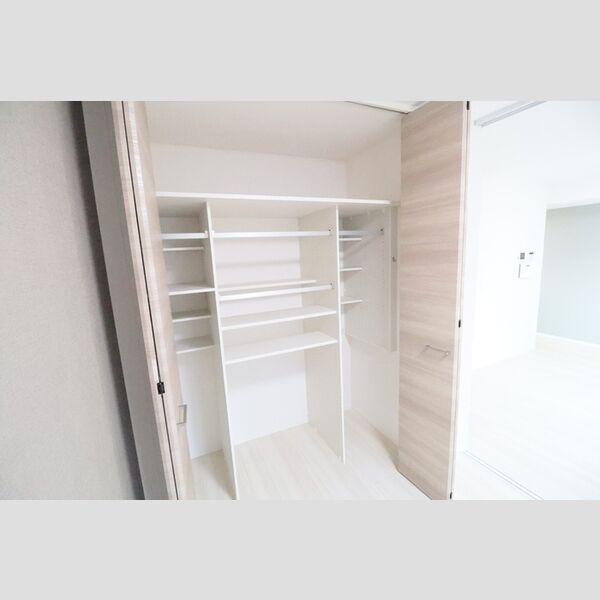 Briller 東大宮202号室 クローゼット(洋室3.8帖)