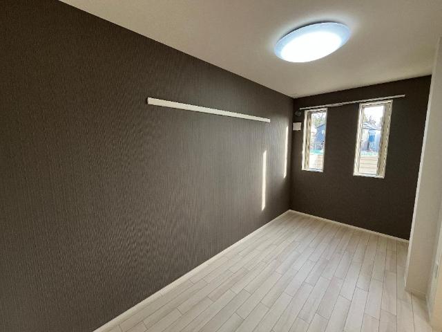 アドニス105号室 洋室