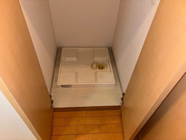 ティアラ大崎 室内洗濯機置場