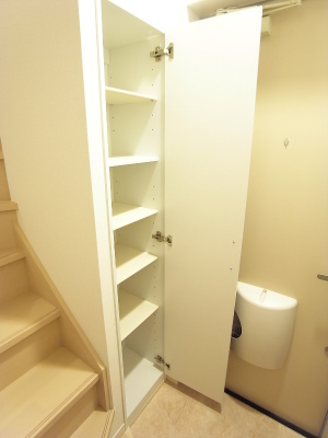 リブリ・柏尾 玄関