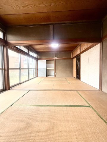 ウィズペットハウス川井町 陽当たり良好なリビング。