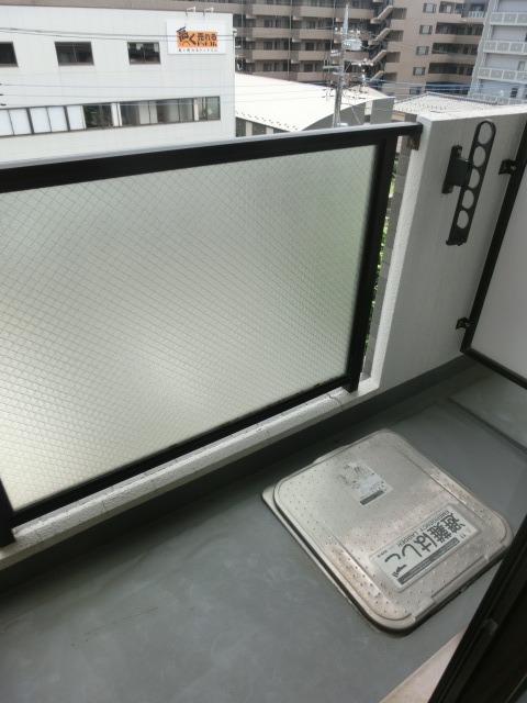 ゼファーコート丸山台4階 バルコニー