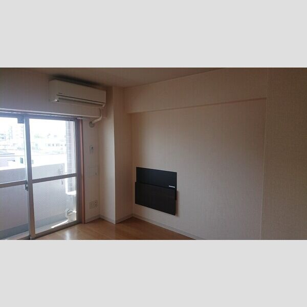 フォアグランデ503号室 洋室　ワークデスク