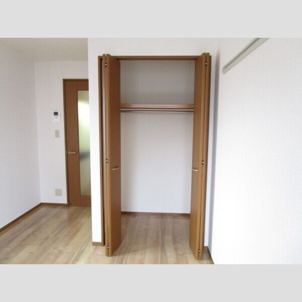 ドミールシャルマン306号室 クローゼット