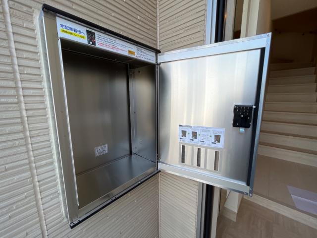 プルトワ 宅配ボックス