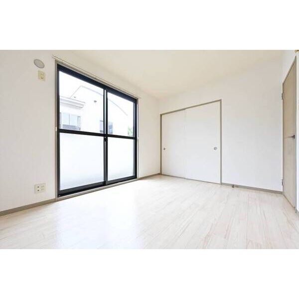 ピア・フォンテーヌ リビング