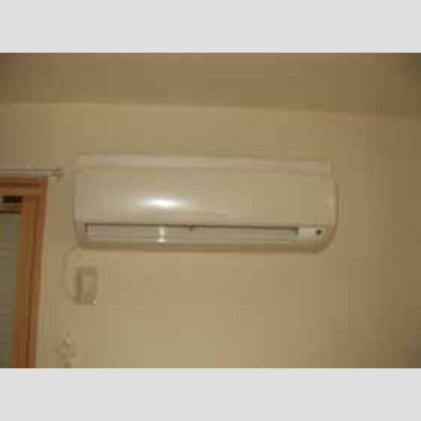 グラフィアス湘南201号室 エアコン