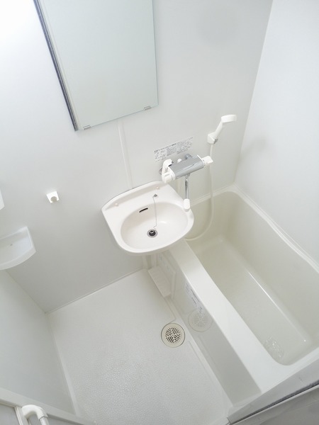 ドルチェ東京向島404号室 お風呂