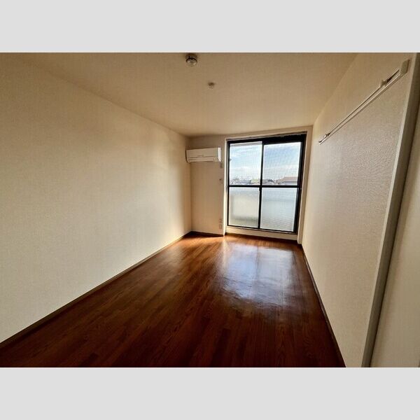 グランメール藤原301号室 同建物別部屋の参考画像