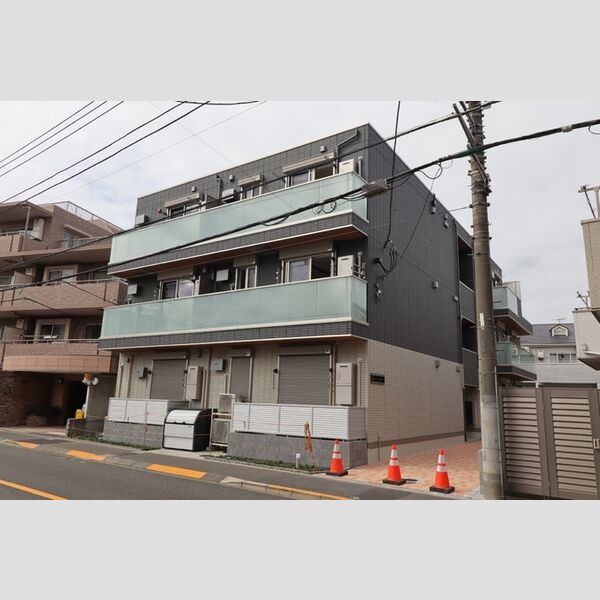 レーヴェ前原町303号室 外観