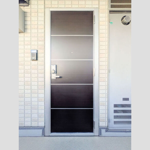 メゾンヴェール 玄関ドア