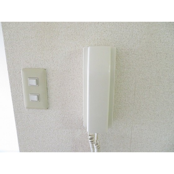 エレガンス綾瀬５0609号室 インターホン