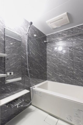 THE　HOUSE　赤坂檜町 内観