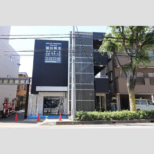 アース303号室 建物外観