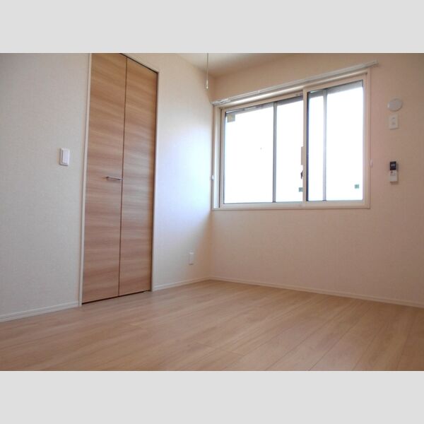 ロイジェントパークス草加手代　B105号室 居室