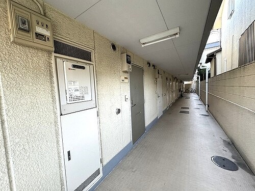 メゾンパール豊玉2階 共有部通路　※前回募集時2024年1月撮影