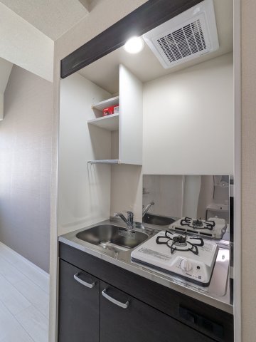 エイチワイコネクト東大泉0202号室 キッチン