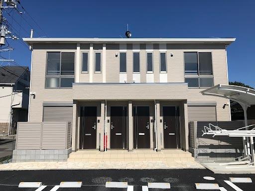 ソラーレ市川 外観写真（昼）