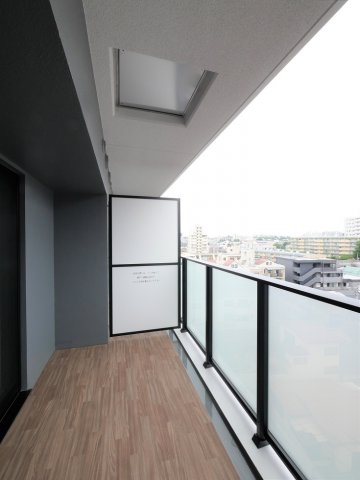 ラフィスタ中野本町8階 内観