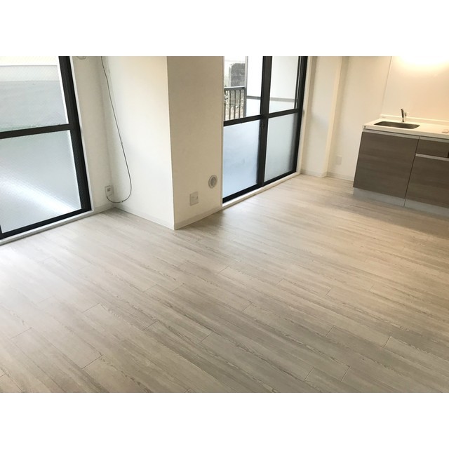 リバーサイドツルミ103号室 内観