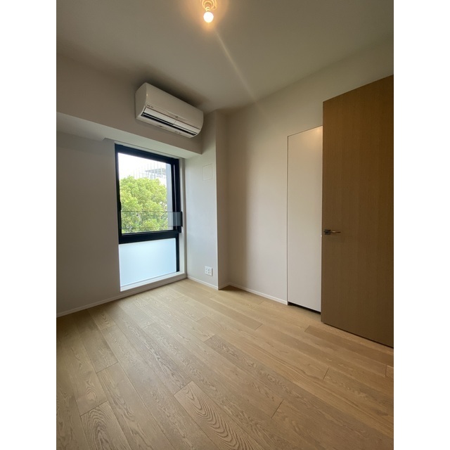 ザ・パークハウス千代田六番町501号室 洋室5帖　2025年9月撮影