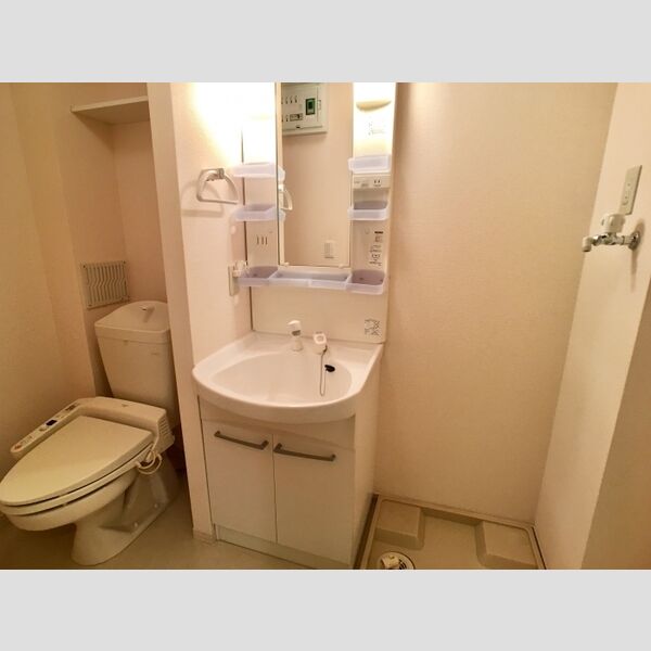 ガーデンクレール206号室 ★☆　洗髪洗面化粧台　★☆