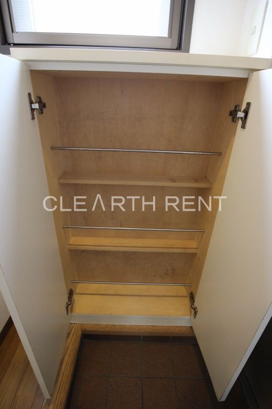 菱和パレス大森山王 シューズボックス