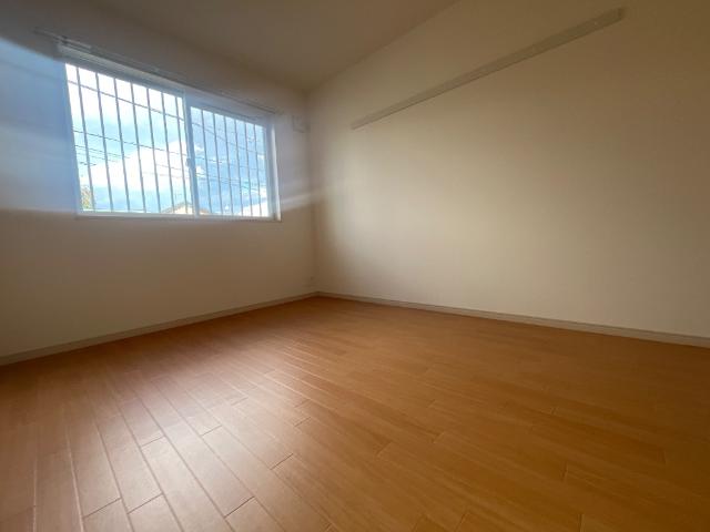 アンソレイエ 洋室