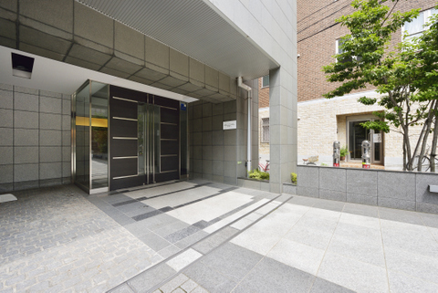 SYNEX HON-KOMAGOME104号室 エントランス