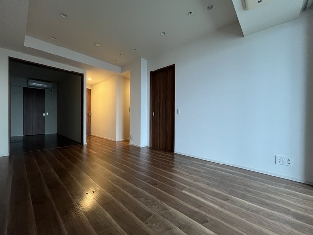 ザ・パークハウス西新宿タワー６０ 内観