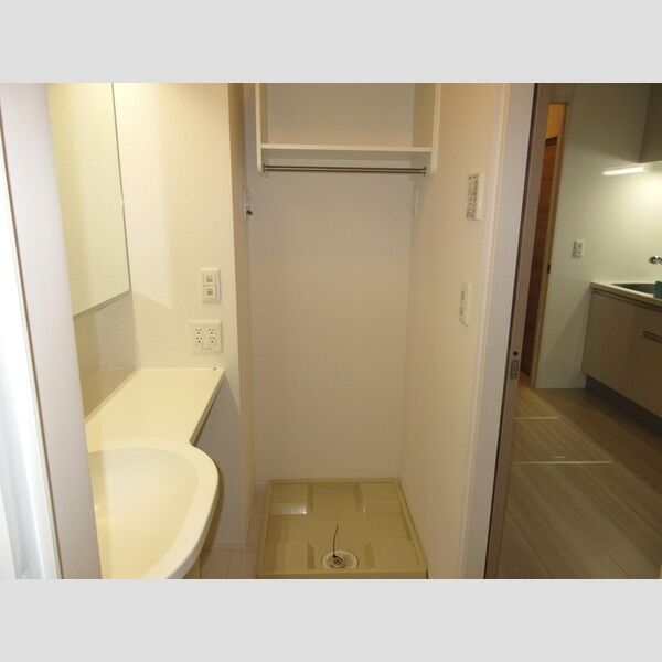 コルツァ蓮根 洗濯機置き場