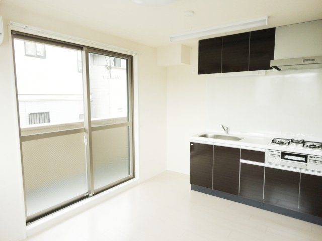 サンフォレスタ２番館201号室 ＤＫ