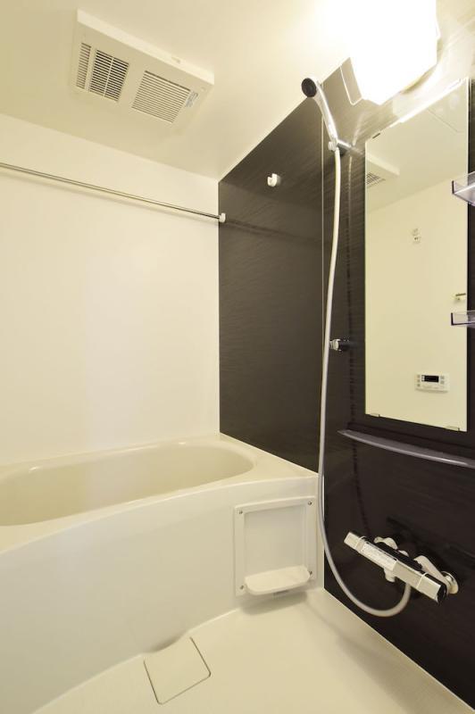 ジェムストーン目黒南4階 玄関