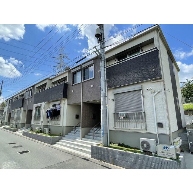 エムヒルズの外観画像