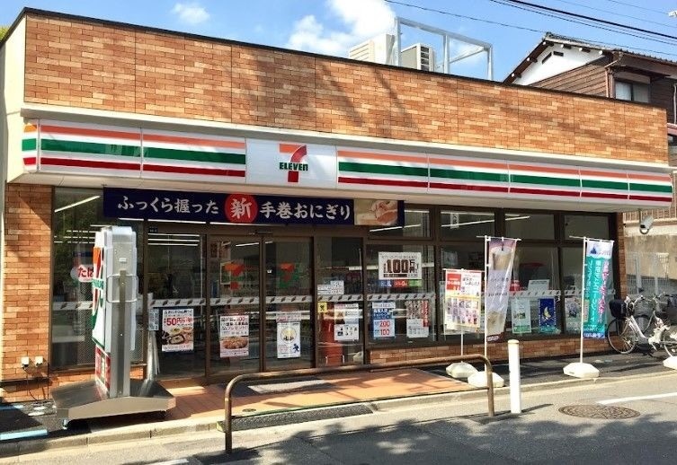 モアクレスト西山Ⅰ番館 セブンイレブン板橋成増3丁目東店