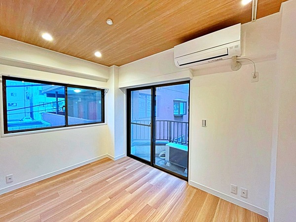 メゾンドヒル黒部 リビング