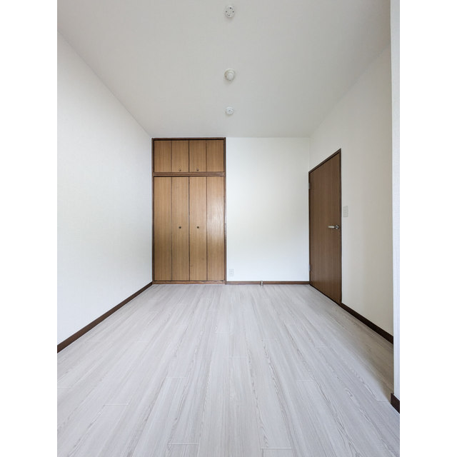 モンメール大磯302号室 内観