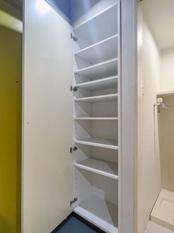 サンガーデン光2階 収納