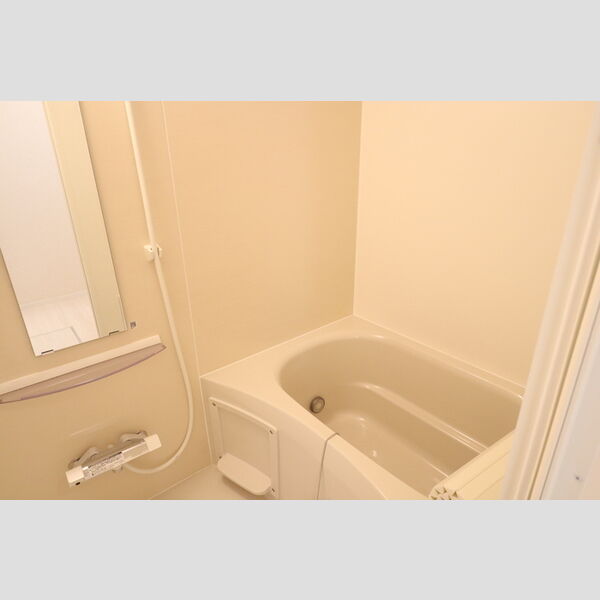 エスペランサ八幡宿303号室 バス