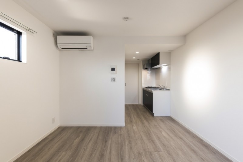 カーサ西鶴間1階 リビング