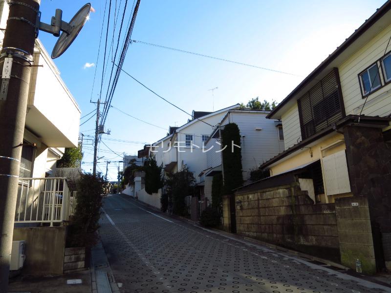 コーポマリーナ尾山台2階 外観