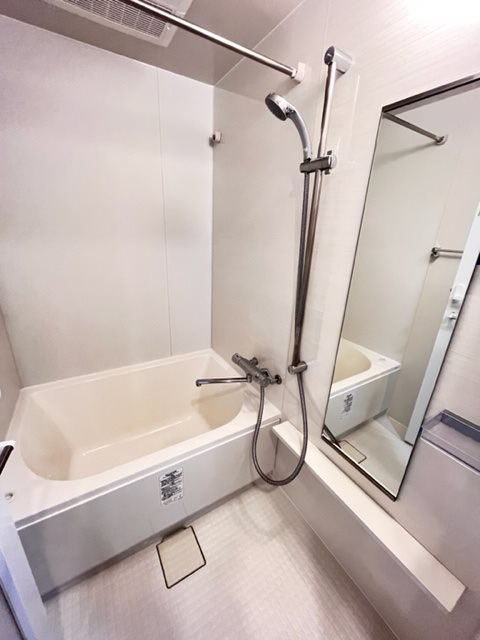 レジディア三軒茶屋Ⅲ6階 お風呂