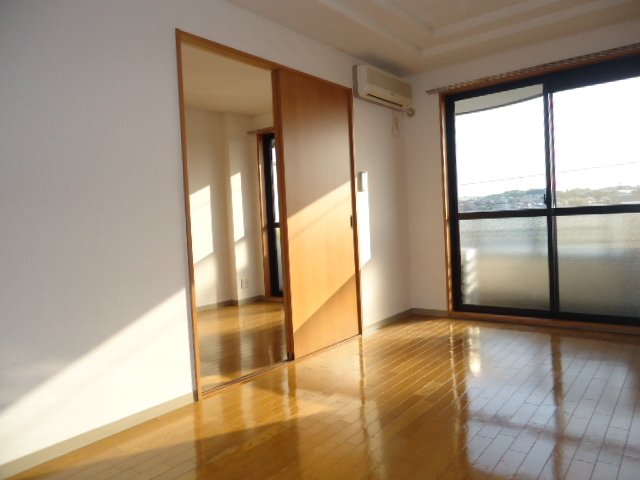 カーム・ルーラル リビング