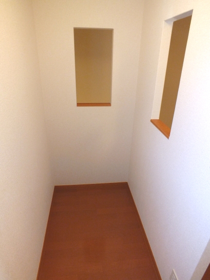 レオパレス若葉202号室 スペース