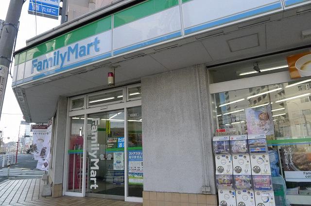 グランドコンシェルジュ神楽坂α ファミリーマート新宿弁天町店